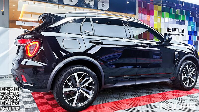 領(lǐng)克貼什么車衣好？