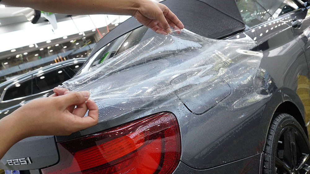 車衣怎么貼？汽車貼車衣詳細(xì)步驟流程教程