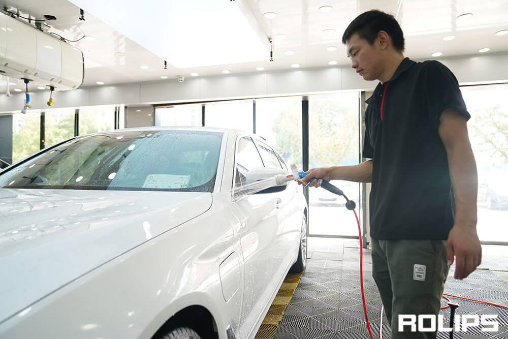 白色車貼ROLIPS的優(yōu)勢是什么？（1）